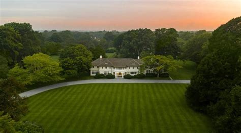 Inside former first lady Jackie Kennedy Onassis’ 16 luxe homes: from childhood in a Park Avenue ...