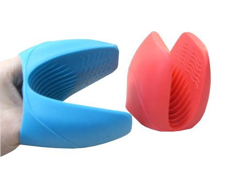 SILICONE OVEN MITT - Home Worth