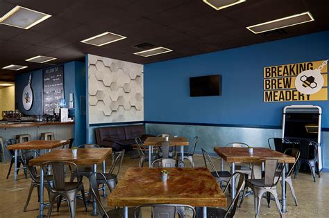 Entire Bar - Breaking Brew Meadery - Event Venue Rental - Tagvenue.com