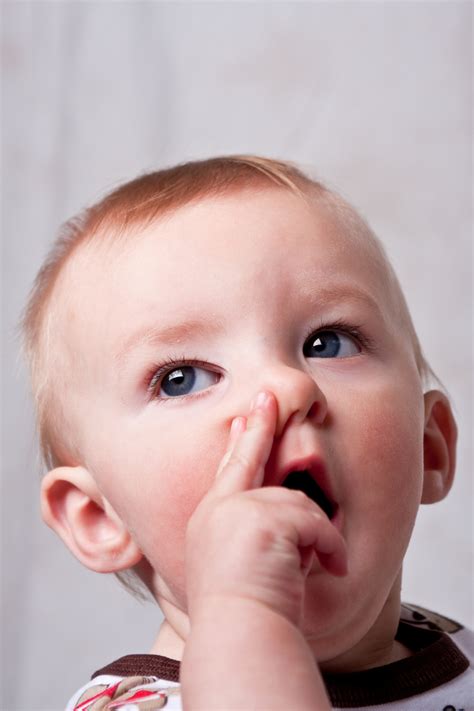 Health Hack: Removing a Foreign Object Stuck in Child's Nose ...