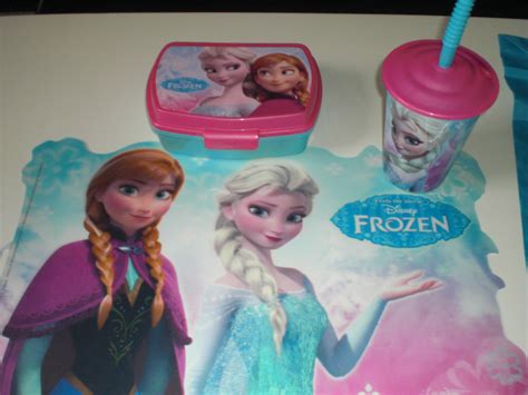 EISKÖNIGIN Ball neu in Berlin | Baby und Kind | Kleinanzeigen