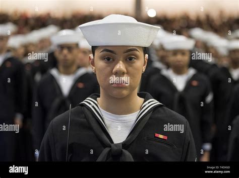 Navy Bootcamp Graduation 的图像结果
