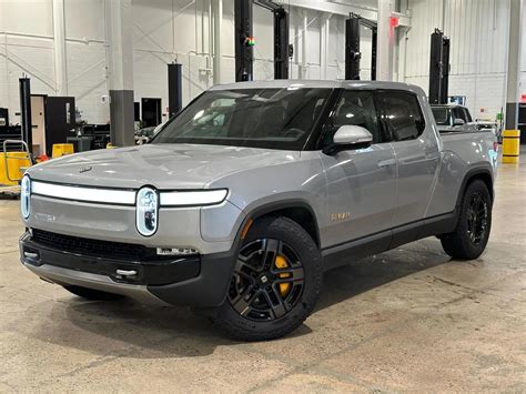 2022 R1T Quad Demo or 2nd Gen R1T Dual Standard? | Rivian Forum - R1T R1S R2 R3 News, Specs ...