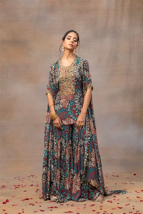 Green Printed Embroidered Short Kurta, Sharara And Cape Set – Mehak Murpana