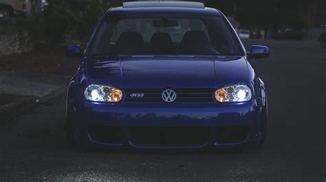 Download wallpaper 2560x1440 volkswagen golf, volkswagen, car, blue ...