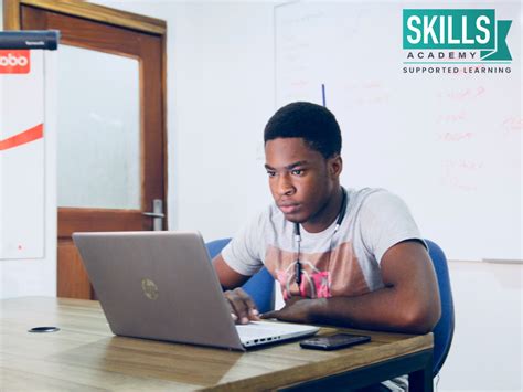 Grade 10 Subjects 的图像结果