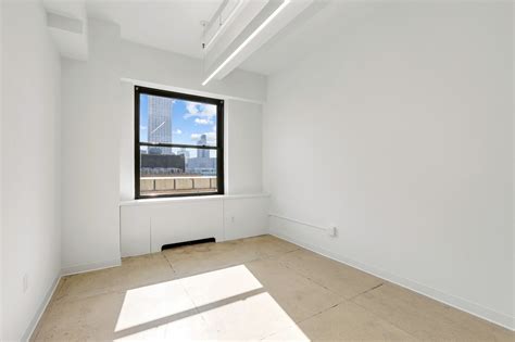 450 7th Ave, New York, NY 10123 - Nelson Tower | LoopNet
