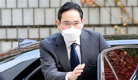 Samsung officially names third-generation heir Lee chairman- The Week