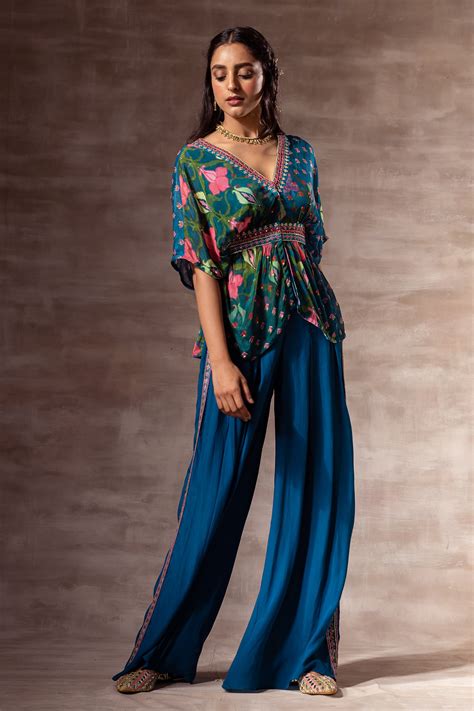 Lotus Crepe Palazzo Pants – Ruhr India