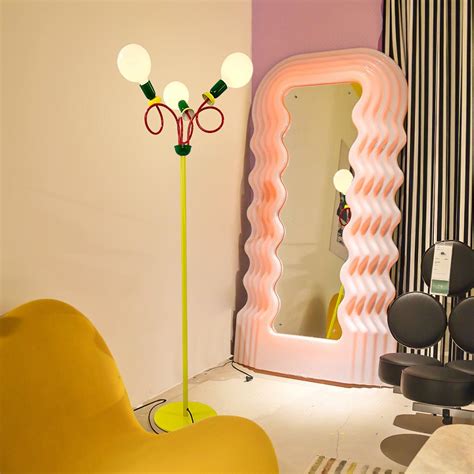Circulo Play Floor Lamp – Vakkerlight
