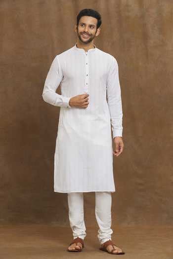 Buy Designer Kurta for Men Online | Aza Fashions