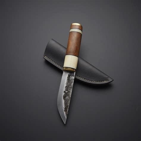 High Carbon Steel Historical Knife Set - The Blade Point - Touch of Modern