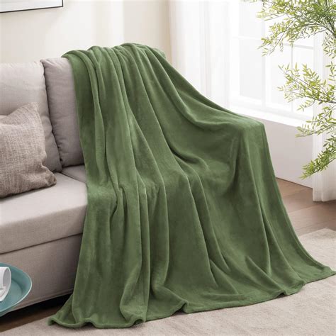 Amazon.com: BEDELITE Fleece Blanket Twin Size Olive Green Throw ...