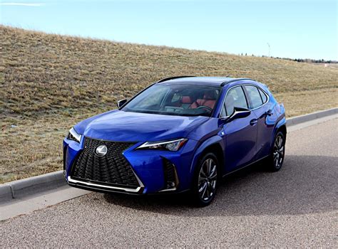 Lexus Ux 200