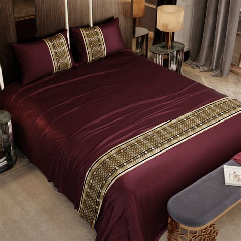 Royal Treasures Bedsheet Set – Stoa Paris