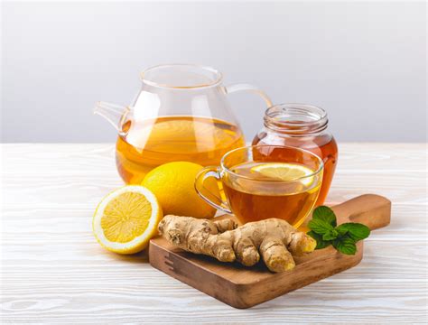 Top 10 Organic Teas That Help Regulate Period Cycles - HolyIndia