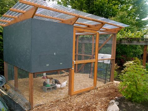 Chicken Coop Roof Plans ~ DIY Chicken Coop from Plans