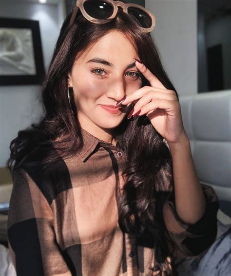 Michu Make Up Tutorial 的图像结果