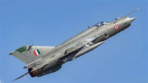 Rajasthan Crash: IAF Grounds Entire MiG-21 Fighter Jet Fleet Pending ...