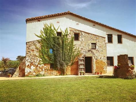 CAN SERRA 1786 (Llagostera) - Villa Reviews, Photos, Rate Comparison ...