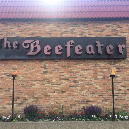 THE BEEFEATER STEAK HOUSE, Medicine Hat - Restaurant Reviews, Phone ...