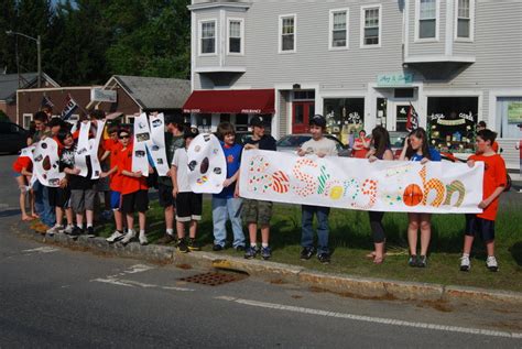 Northfield comes out to welcome home 13-year-old John Orcutt ...