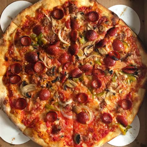 Reheat Pizza in Air Fryer (Reheat Frozen Pizza in Air Fryer)