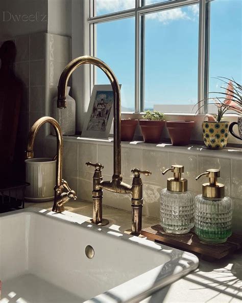 Retro Kitchen Faucet