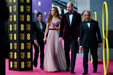 Kate Middleton, al rescate: comienza la "operación salvar la monarquía ...