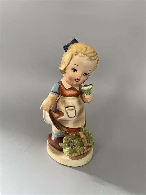 Erich Stauffer Designed Figurine 3008F Flower Girl -1950s