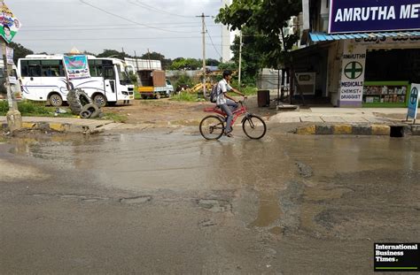 Bangalore potholes: When the daily commute to office becomes a matter ...