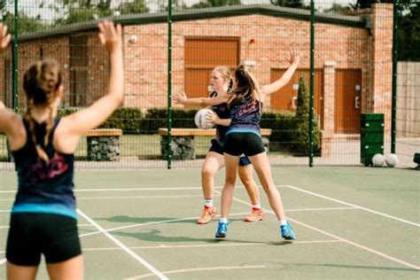 Netball Defensive Centre Pass 的图像结果