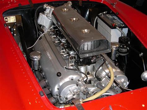 V12引擎+3具馬達，Lamborghini首款油電超跑LB744動力將超過1,000匹 - 車訊新聞 - PChome Online 買車