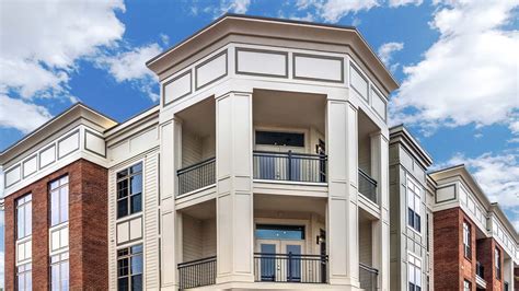 Apartments in South Charlotte, NC | The Links Rea Farms