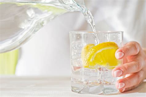 A Lemon a Day Could Keep Kidney Stones Away | St Vincents Medical Center