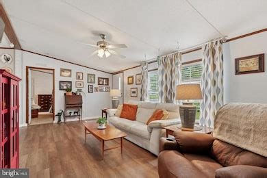 422 Fordhook Rd, Doylestown, PA 18901 | Homes.com