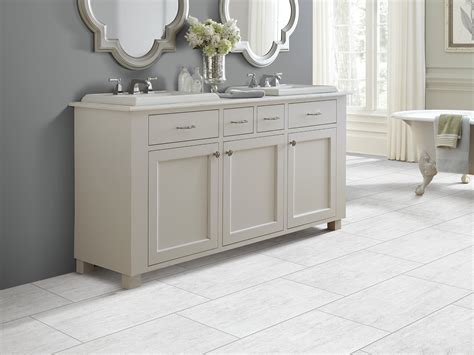 Light Gray Tile Bathroom Floor