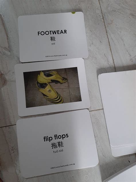 Shoes Flashcard 的图像结果