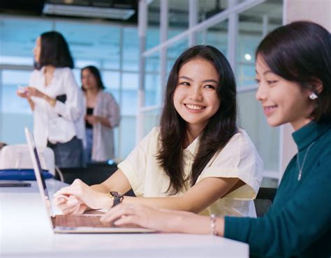 Purwadhika | Social Media & Content Creation