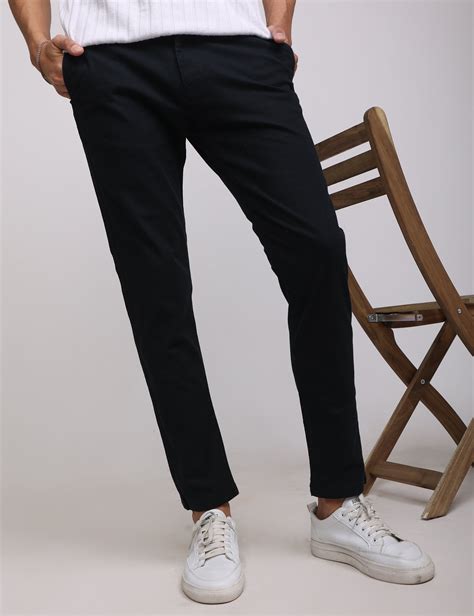 Buy Men's Fine Navy Linen Pant Online | SNITCH