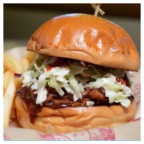 Twohey's Restaurant (@Twoheys) | Twitter