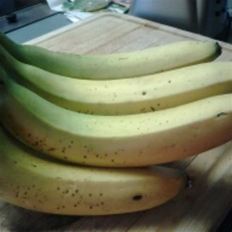 Calories in 1/2 large Bananas and Nutrition Facts