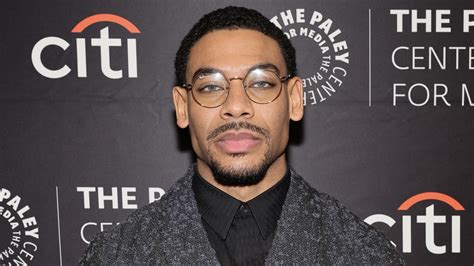 Aaron Pierre Photos: See His "Sonshine" Moments - News Usa Today