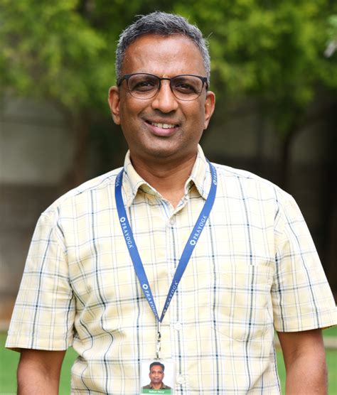 Vallish Herur | Prayoga