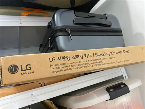 LG Stacking Kit Install 的图像结果