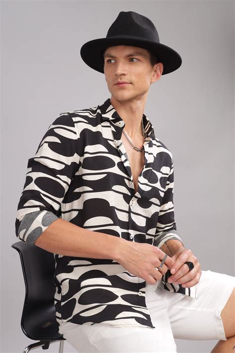 Men Black Slim Fit Shirt – FYVA