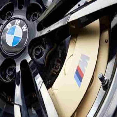 تبديل سفايف بي ام دبليو في الكويت خدمة 24 ساعة Bmw brake pad - خدمات الكويت