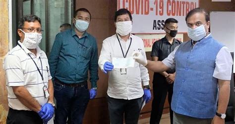 Numaligarh Refinery Employees Union Donated Rs. 769140 To The Assam ...