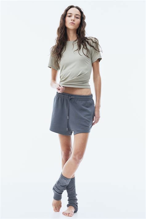 COOLMAX® T-shirt - Light khaki green - Ladies | H&M IN