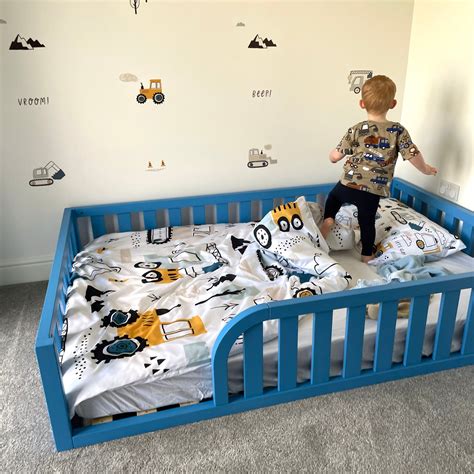 Toddler Floor Bed - Roomix
